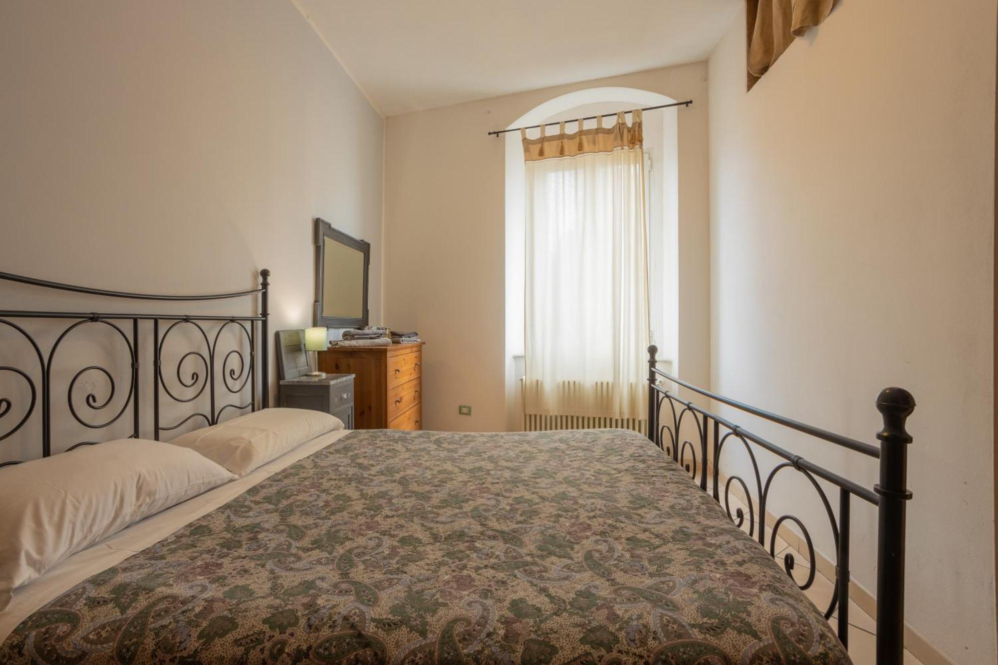 Ponte Per La Sardegna E La Corsica Dalla Toscana Family Apartment Livorno Bagian luar foto